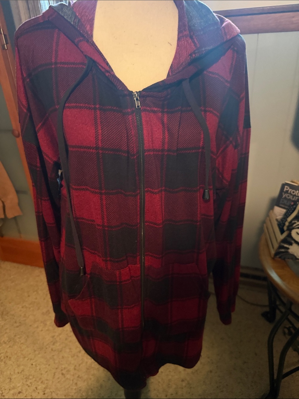 Maurice’s Plaid Hooded Zip-Front Women’s Top - Red/Black